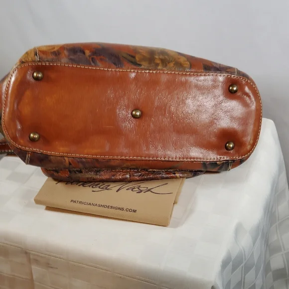 Patricia Nash Floral Bolsena Bag - Picture 8 of 12
